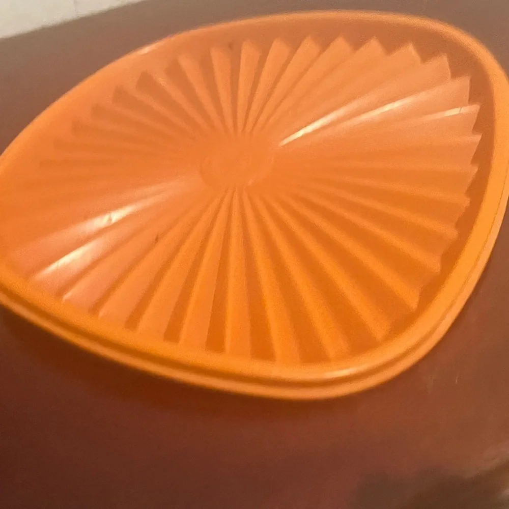Tupperware add bold
